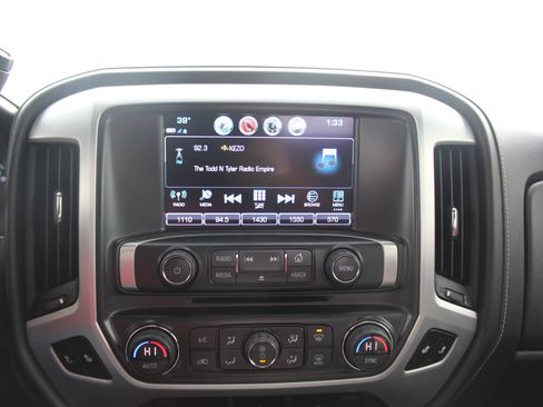 Used 2018 GMC Sierra 1500 SLT w/ SLT Premium Package image 12