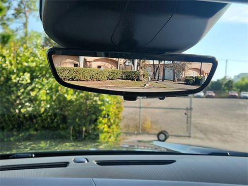 Used 2023 Cadillac Escalade Sport Platinum image 33