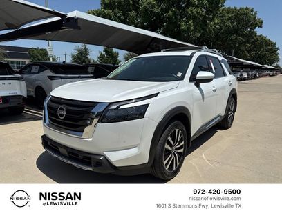 Certified 2025 Nissan Pathfinder Platinum w/ Cargo Package