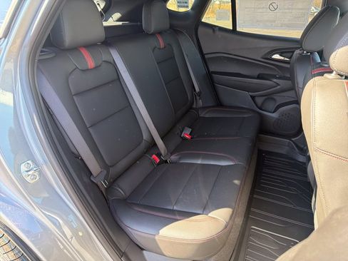 New 2026 Chevrolet Trax RS w/ Sunroof Package FWD image 28