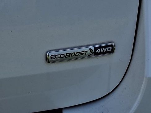 Used 2020 Ford Explorer Limited w/ Class III Trailer Tow Package AWD/4WD image 8