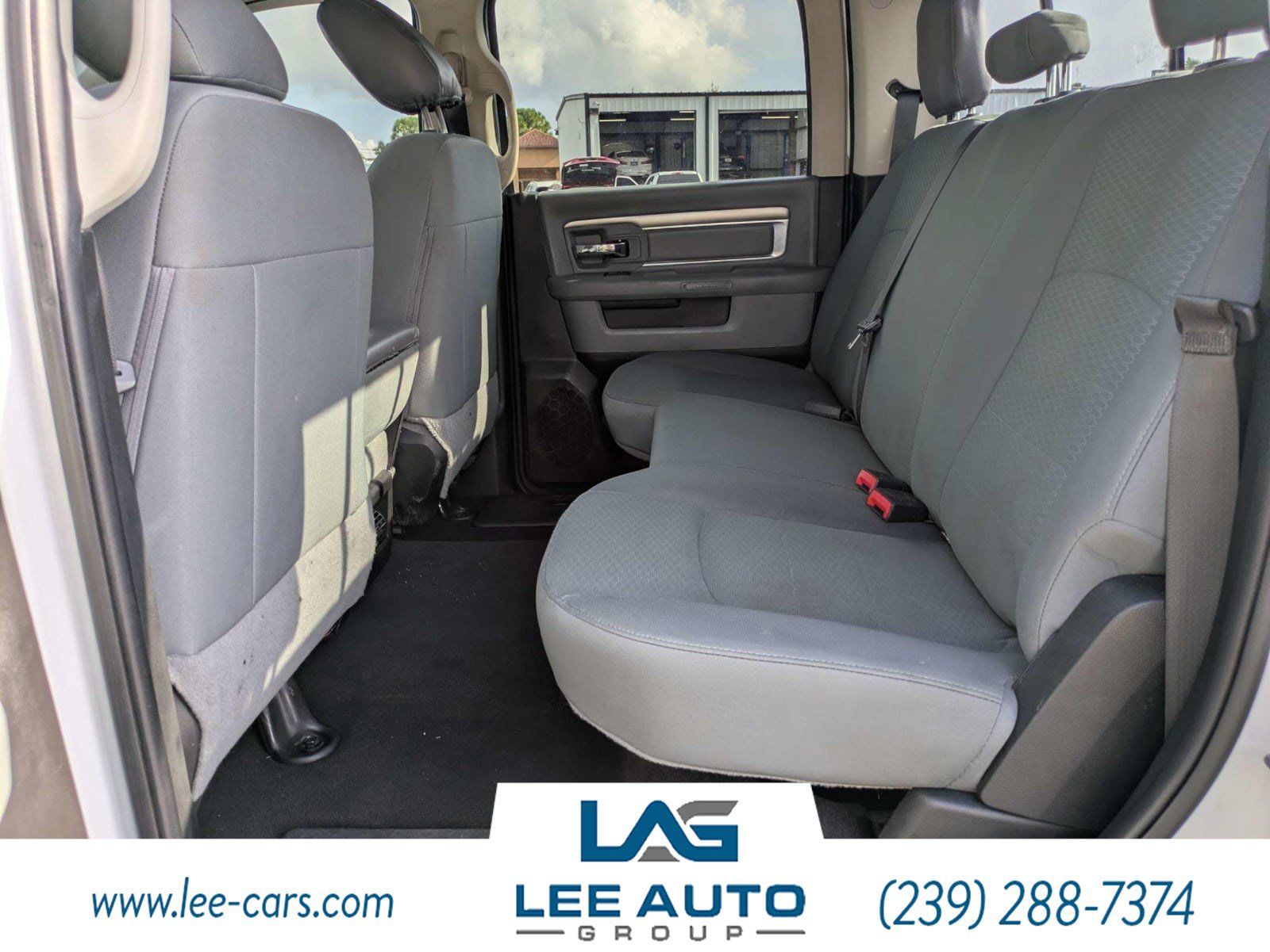 Used 2018 RAM 3500 SLT AWD/4WD image 11