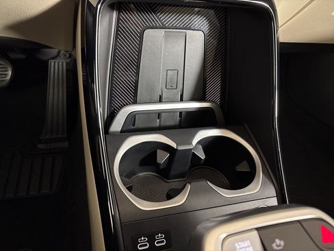 Certified 2025 BMW X1 xDrive28i w/ Technology Package image 16