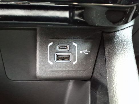 New 2026 Jeep Compass Limited image 11