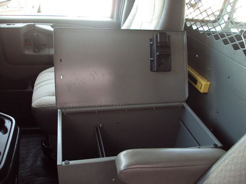 Used 2013 Chevrolet Express 1500 AWD w/ Power Package image 26