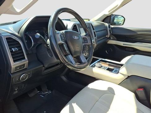 Used 2021 Ford Expedition Max Platinum image 16