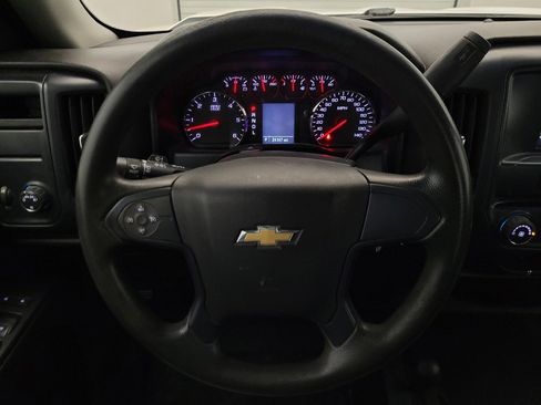 Used 2018 Chevrolet Silverado 1500 W/T w/ Trailering Package image 22