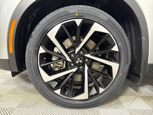 Used 2022 Mitsubishi Outlander SE image 21