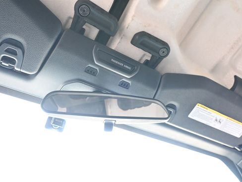 Used 2019 Jeep Wrangler Unlimited Sport image 30