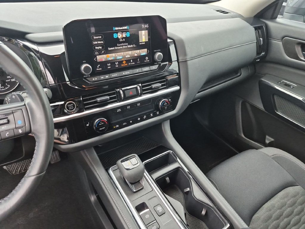 Certified 2024 Nissan Pathfinder SV AWD/4WD image 18