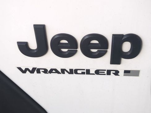 Used 2023 Jeep Wrangler Sport S image 15