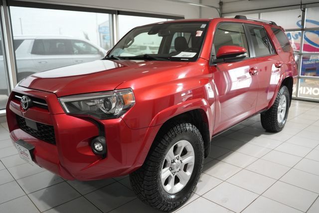 Used 2024 Toyota 4Runner SR5 Premium w/ Moonroof Package AWD/4WD image 5
