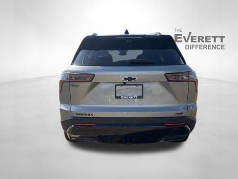 New 2026 Chevrolet Equinox RS w/ Convenience Package III FWD image 6