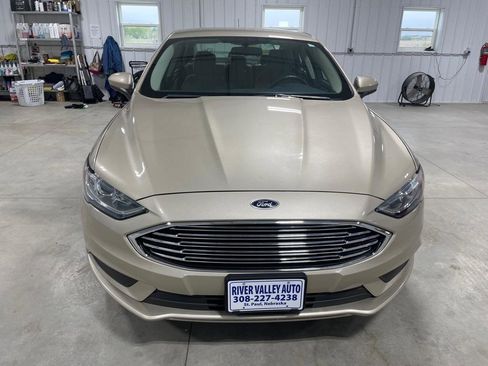 Used 2018 Ford Fusion S FWD image 2