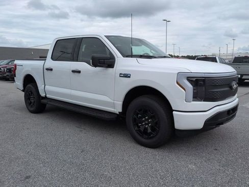 New 2025 Ford F150 Lightning XLT w/ Max Trailer Tow Package AWD/4WD image 2