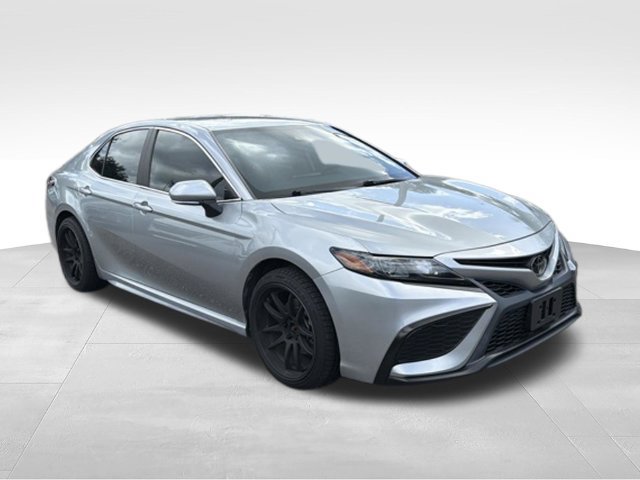 Used 2023 Toyota Camry SE FWD image 7