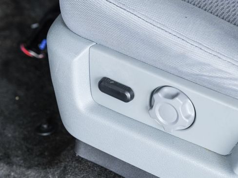 Used 2012 Ford F150 XLT w/ XLT Chrome Pkg RWD image 48
