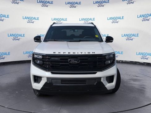 New 2026 Ford Expedition Platinum w/ Stealth Performance Package image 12