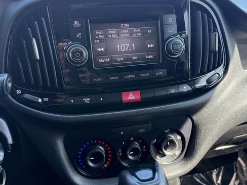 Used 2019 RAM ProMaster City Tradesman SLT image 23