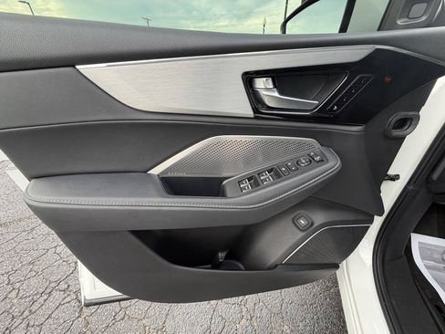 Used 2024 Acura MDX SH-AWD w/ Technology Package image 25