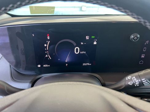 Used 2025 Buick Encore GX Preferred image 40