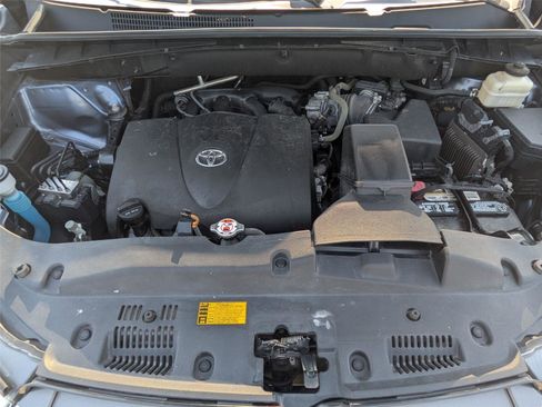 Used 2018 Toyota Highlander Limited Platinum AWD/4WD image 36