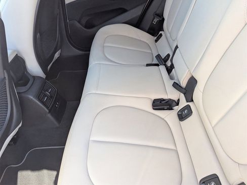 Used 2022 BMW X1 xDrive28i w/ Premium Package image 16