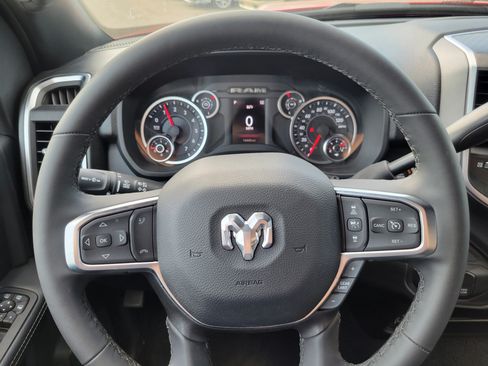Used 2026 RAM 2500 Big Horn AWD/4WD image 9