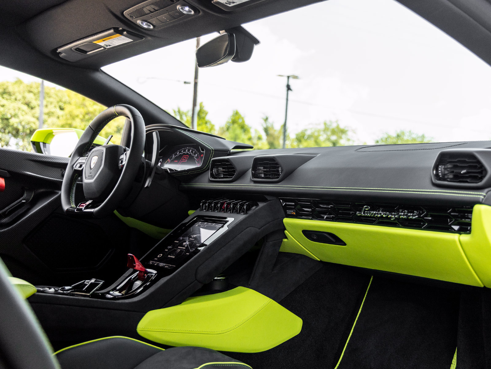 Used 2024 Lamborghini Huracan Tecnica RWD image 45
