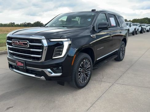 Used 2025 GMC Yukon Elevation w/ Technology Package AWD/4WD image 4