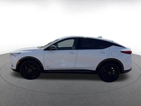 Used 2025 Buick Envista Sport Touring image 9