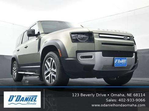 Used 2020 Land Rover Defender 110 HSE AWD/4WD image 14