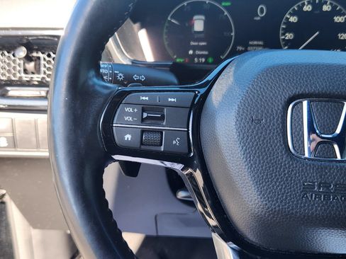 Used 2024 Honda CR-V Sport Touring image 15