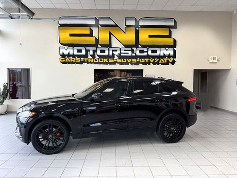 Used 2019 Jaguar F-PACE S image 54