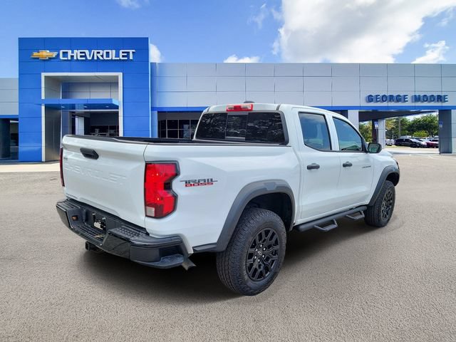 Used 2023 Chevrolet Colorado Trail Boss AWD/4WD image 4
