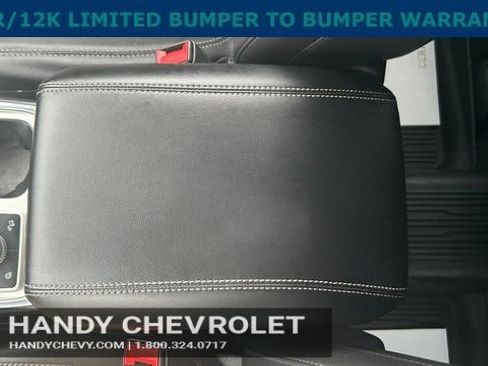 Used 2022 Ford Explorer XLT w/ Equipment Group 202A image 27