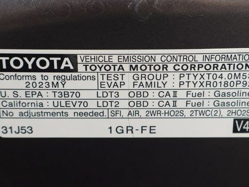 Used 2023 Toyota 4Runner TRD Off-Road Premium w/ Off Road Premium Plus Package AWD/4WD image 13