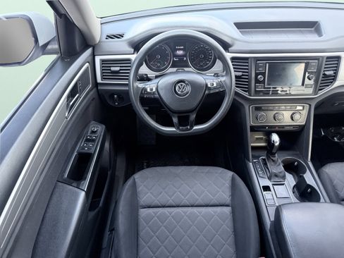 Used 2018 Volkswagen Atlas S image 36