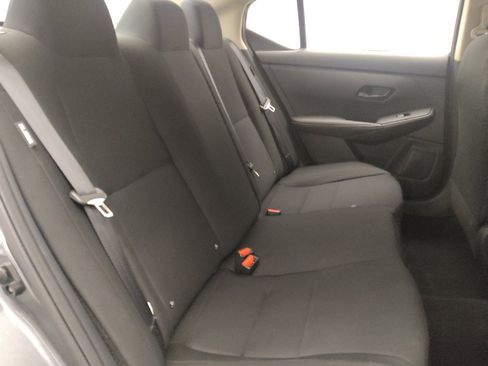 Used 2025 Nissan Sentra S image 19