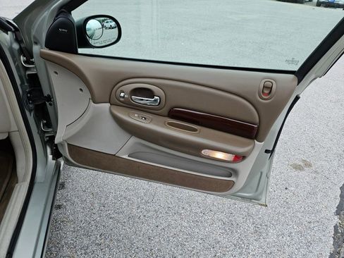 Used 2000 Chrysler 300M FWD image 27