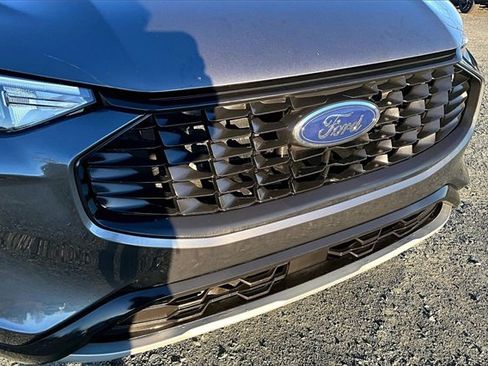 Used 2025 Ford Escape Active image 29
