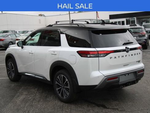 New 2026 Nissan Pathfinder Platinum AWD/4WD image 3
