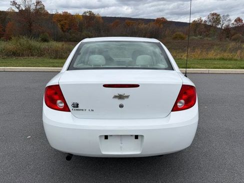 Used 2007 Chevrolet Cobalt LS w/ Enhanced Safety Package image 7