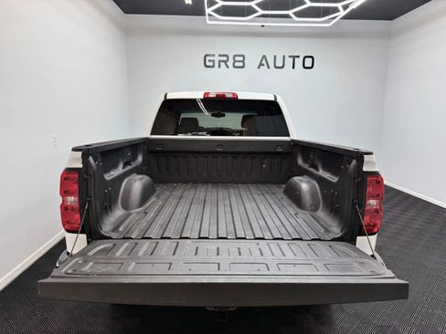 Used 2018 Chevrolet Silverado 1500 LT w/ Texas Edition image 7