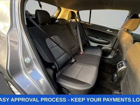 Used 2018 Kia Sportage LX FWD image 31
