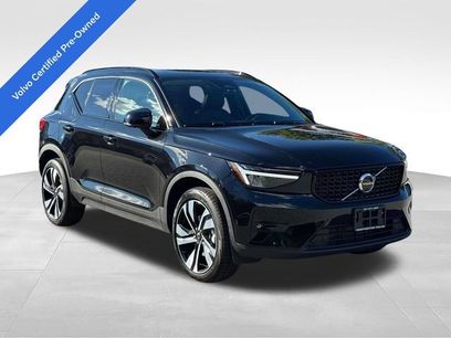 Certified 2026 Volvo XC40 B5 Plus w/ Protection Package Premier