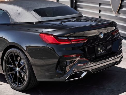 Used 2022 BMW 840i Convertible RWD image 10