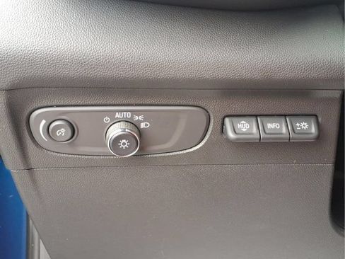 Used 2023 Buick Envision Avenir AWD/4WD image 16