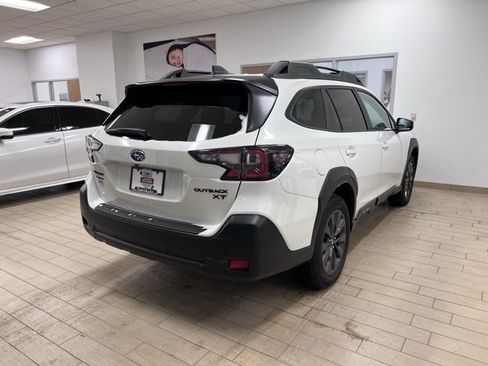 Used 2025 Subaru Outback Onyx Edition XT image 16