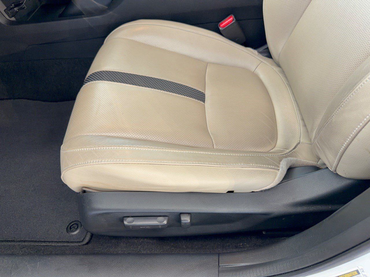 Used 2019 Honda Civic Touring image 16